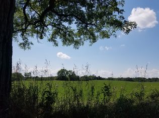 1 S Fleming Rd, Woodstock, IL 60098