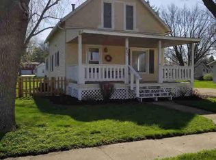 420 S 6th St, Akron, IA 51001