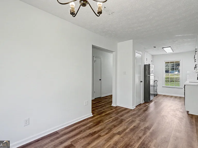 608 S Jeff Davis Dr — Photo 17