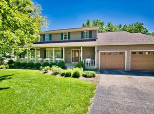 248 Perth Rd, Cary, IL 60013