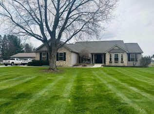 65 Dorsey Mill Rd, Heath, OH 43056