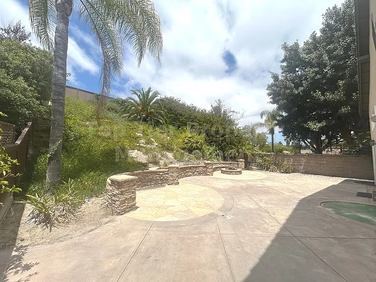 3892 Stoneridge Rd — Photo 33