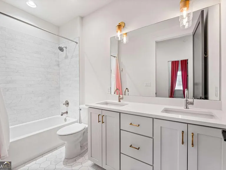 510 Heatherden Ave #E202-C — Photo 23