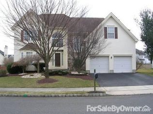 22 Sequoia Dr, Dayton, NJ