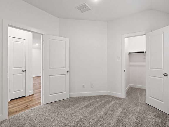 5th image of 21636 Alberta Forest Cir