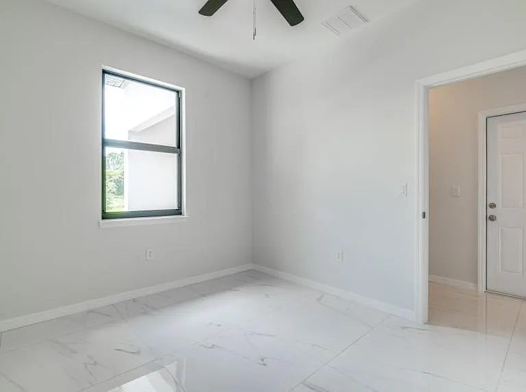 4864 Golfview Blvd — Photo 9