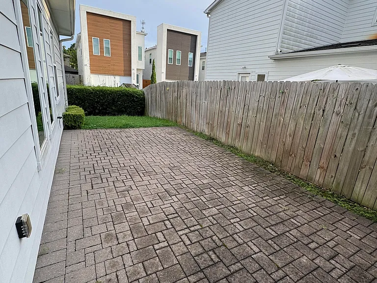 5403 Tocayo Pl — Photo 31