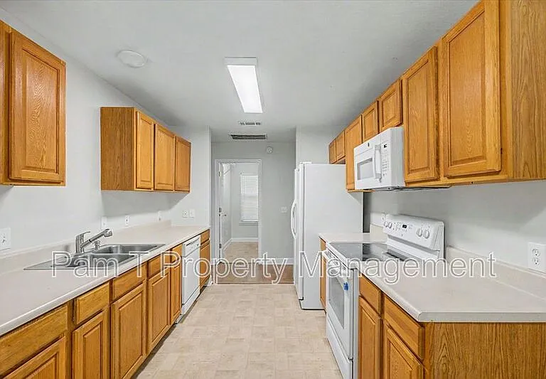 2305 Spivey Ave — Photo 20