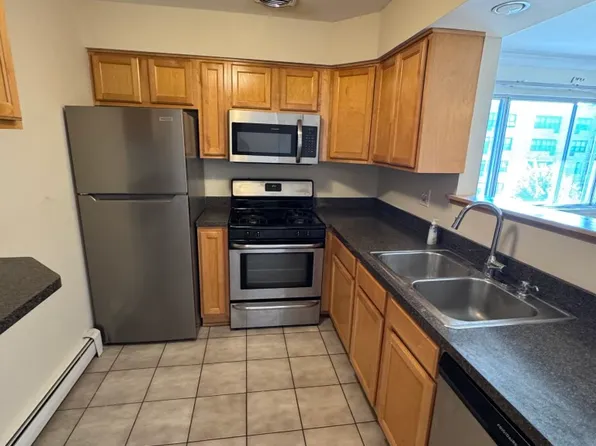205 W Miner St, Arlington Heights, IL