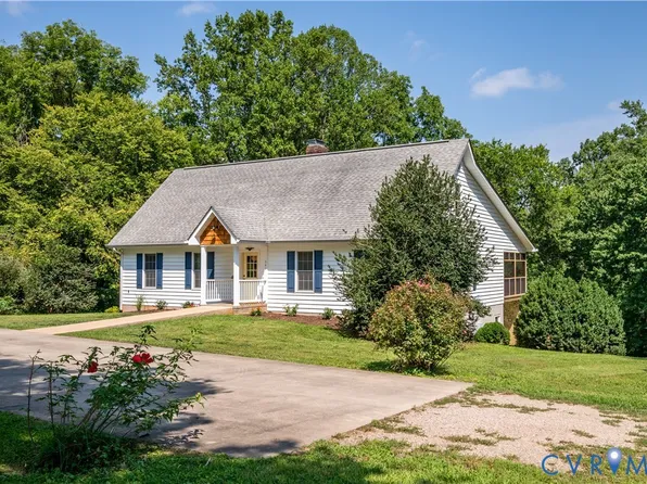 542 Ampthill Rd, Cartersville, VA 23027