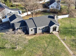 164 Chestnut Hill Rd, Trumbull, CT 06611