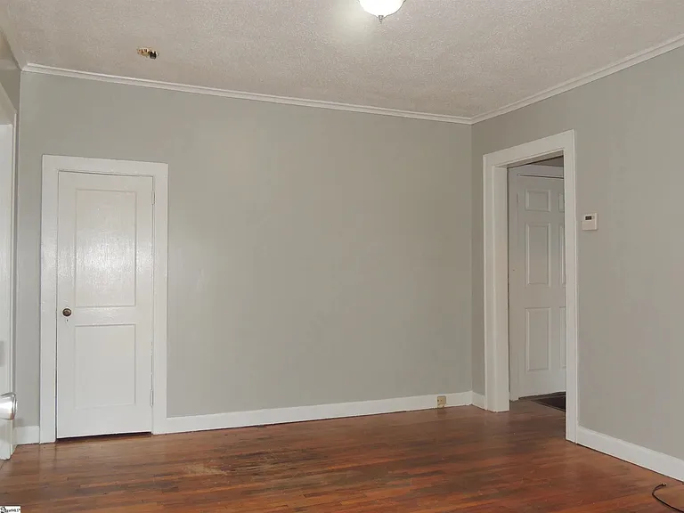 6 S Green St #B — Photo 14