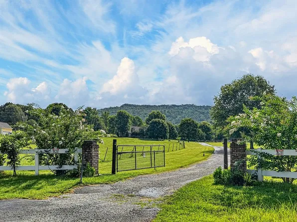 1377 Chestnut Grove Rd, Morrison, TN 37357