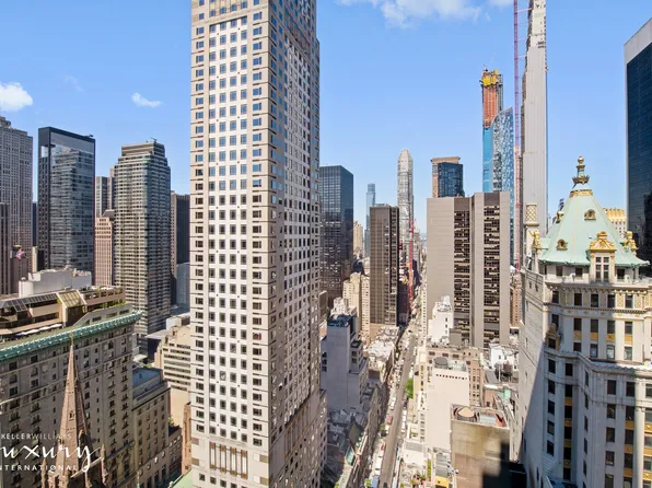 721 5th Avenue 37A image 13 of 14