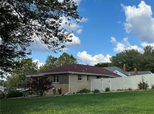 401 Clements Rd, Pittsburgh, PA 15239