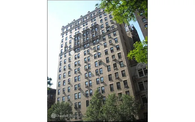 Rented by Douglas Elliman | media 21