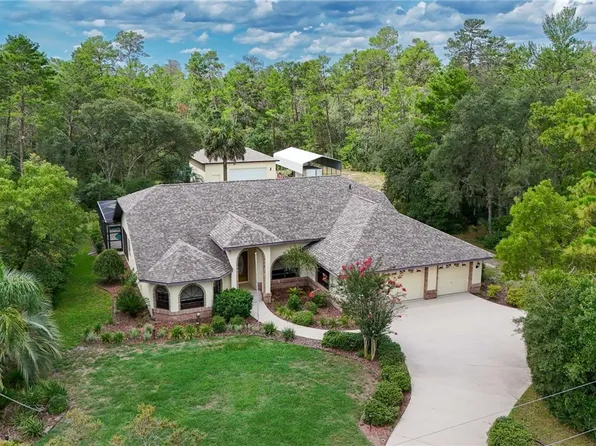 4400 W Rocky Ln, Beverly Hills, FL 34465