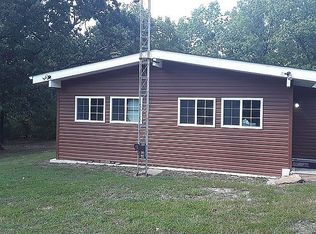 1035 White Hawk Dr, Cuba, MO 65453