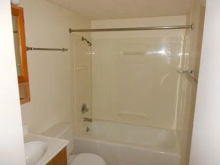 1 bed, $525 — Photo 3