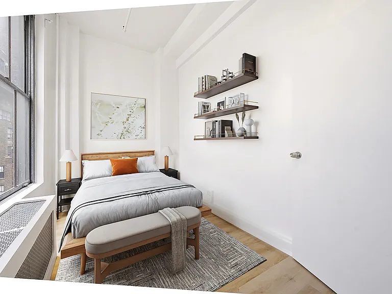 325 W 37th St #11R — Photo 7