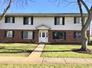 460 Echo Lane, Aurora, IL 60504