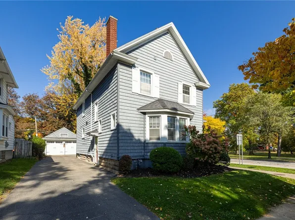 158 Lapham St, Rochester, NY 14615