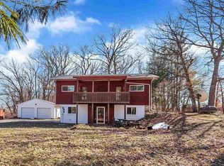 9229 Greenwood Rd, Grass Lake, MI 49240