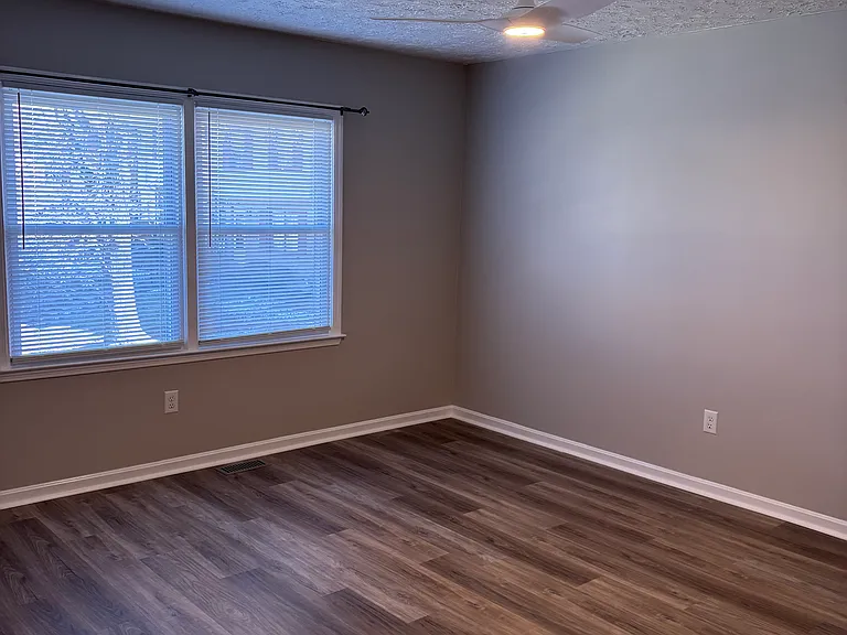 Upstairs Bedroom #1