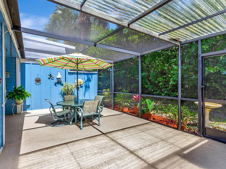 716 Ocean Dunes Cir — Photo 39