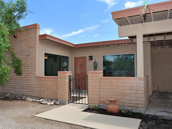 2nd image of 2540 N Calle Noche