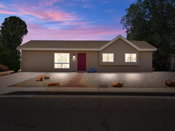 917 Carol St NE, Albuquerque, NM 87112