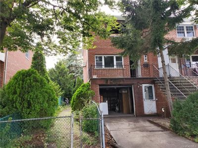 279 Fordham Pl, Bronx, NY, 10464