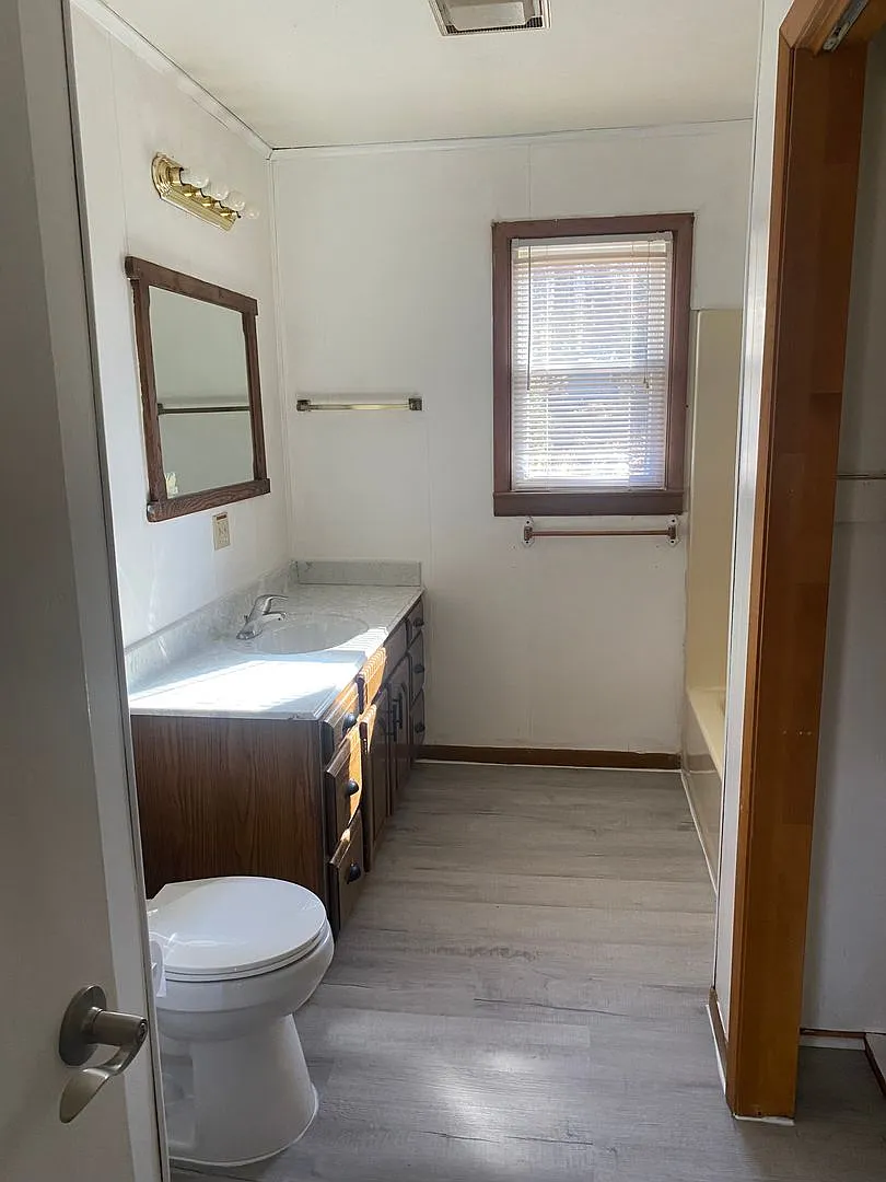 Building Photo - 39 Warbler Ln