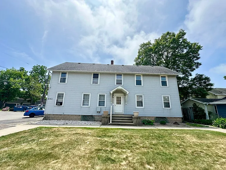 814B Pine St — Photo 13