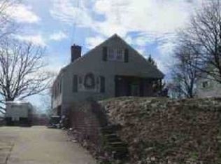 5980 Faircrest St SW, Navarre, OH 44662