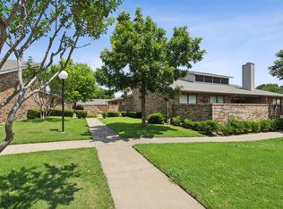 941 Forest Creek St, Fort Worth, TX 76126