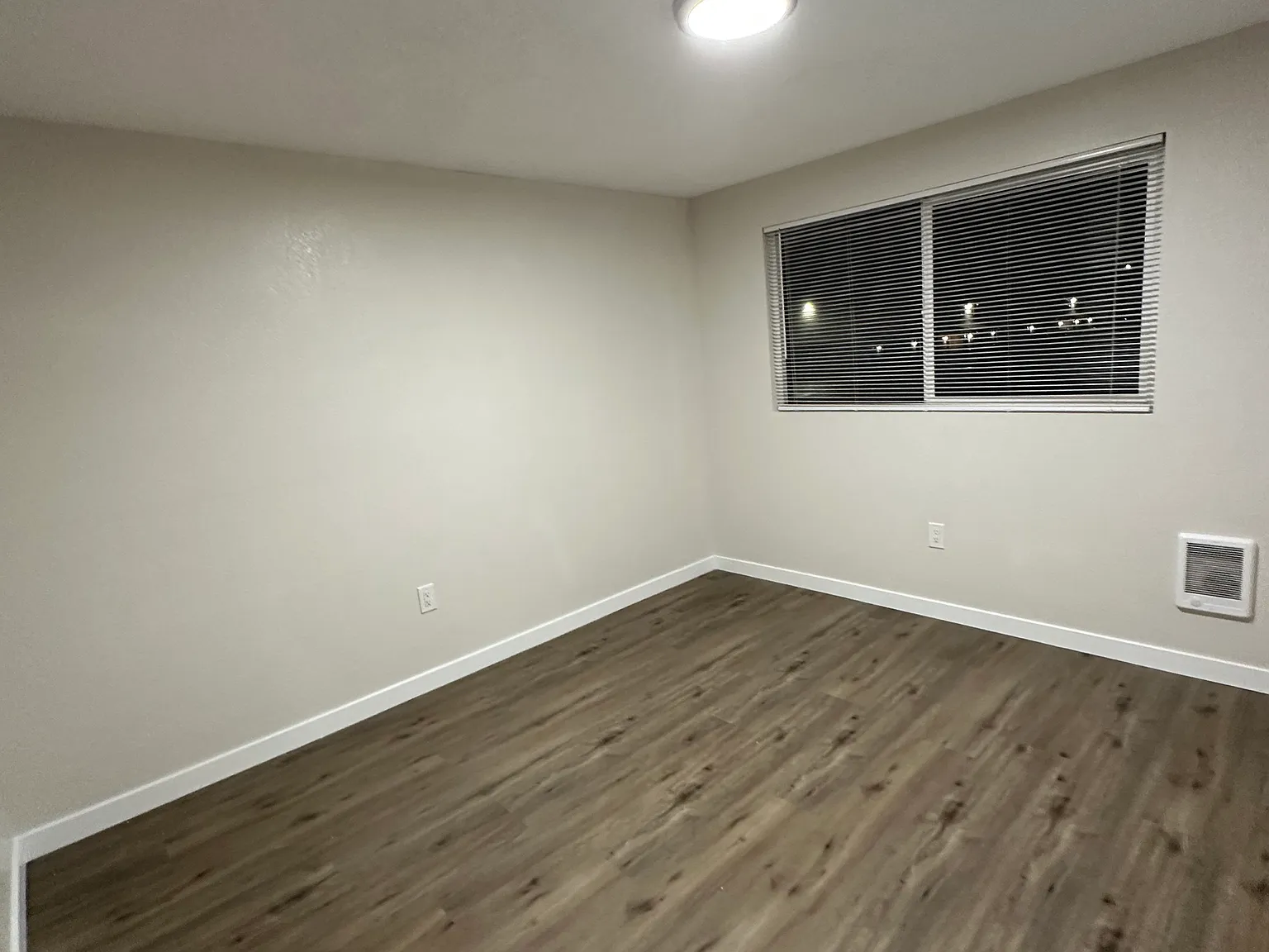 626 N Tweedt St — Photo 2