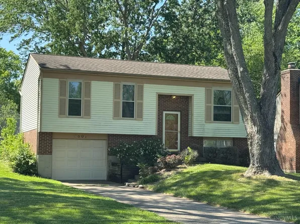 5801 Patrick Henry Dr, Milford, OH 45150
