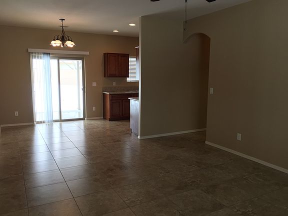 3rd image of 9100 E Whipsaw Ln