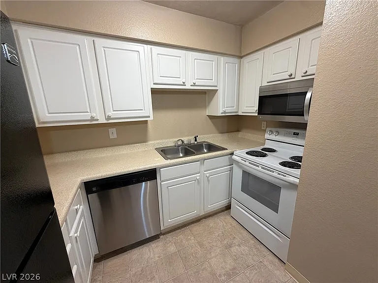 3151 Soaring Gulls Dr #1208 — Photo 13