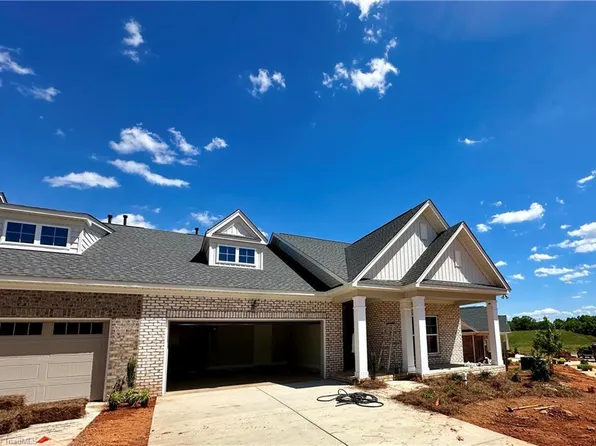 4253 Quartersaw Ln, Clemmons, NC 27012