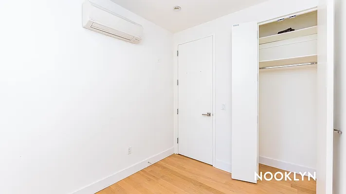 Rented by Nooklyn NYC LLC | media 14