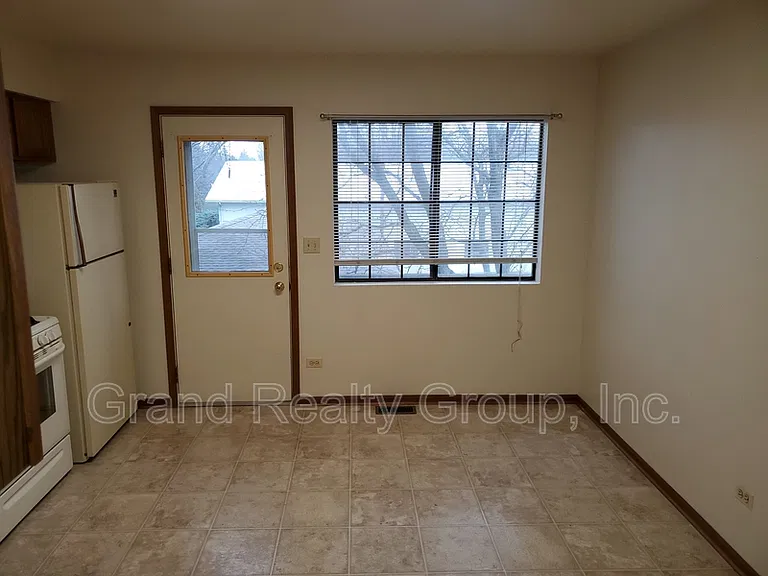 573 Anita Ave #2N — Photo 5