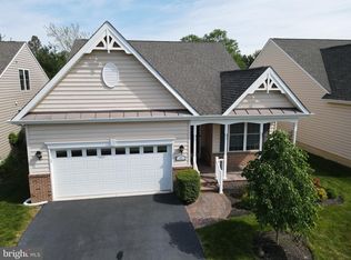 95 Devalinder Dr, Newark, DE 19702