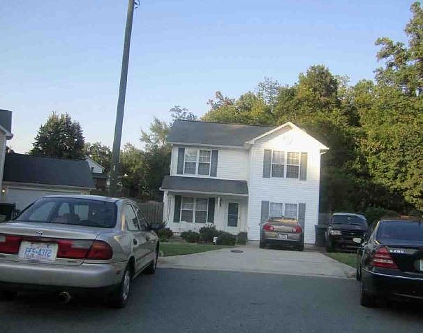 1st image of 1103 Maury Ln