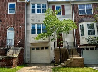 6107 George Baylor Dr, Centreville, VA 20121