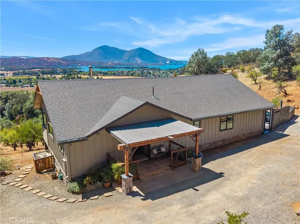 14244 Sanns Ct, Clearlake Oaks, CA 95423