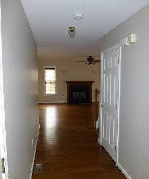 3825 Cluster Way — Photo 4