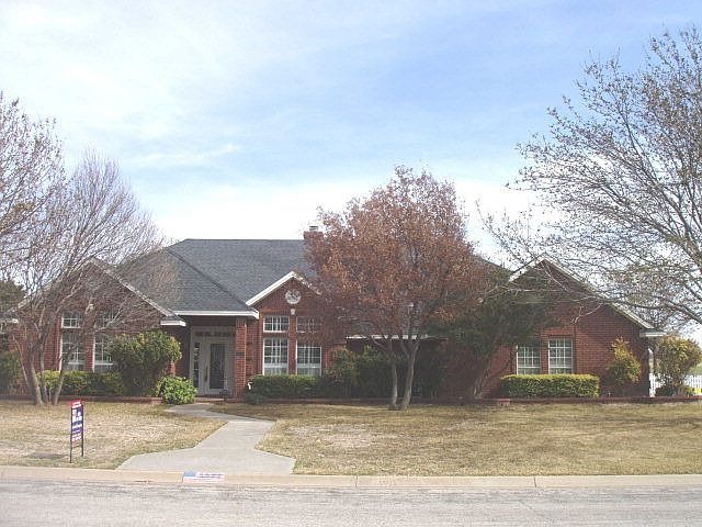 1st image of 5522 Columbine Ln