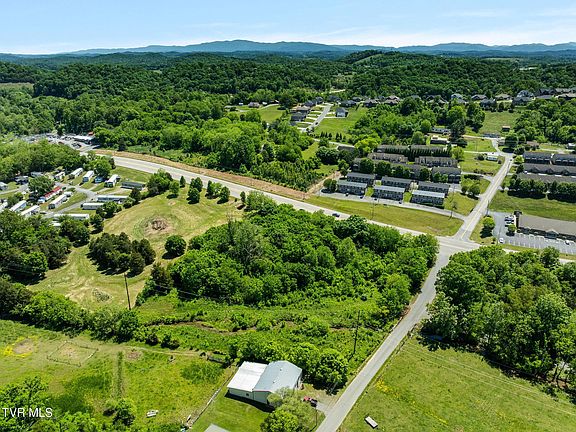 5th image of 148 Cox Rd